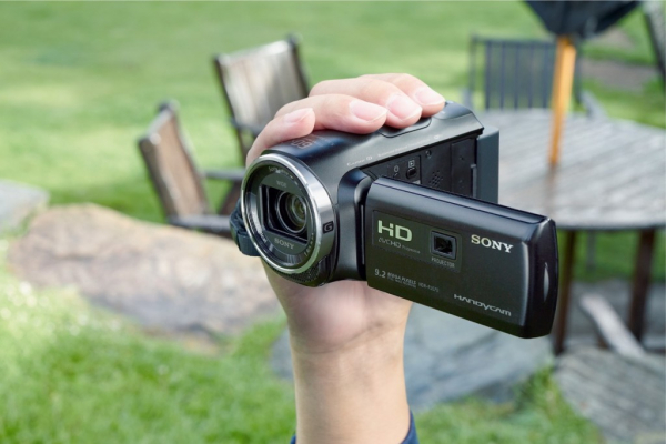 ТОП-5 лучших видеокамер для качественной съемки: достоинства и недостатки лучших моделей